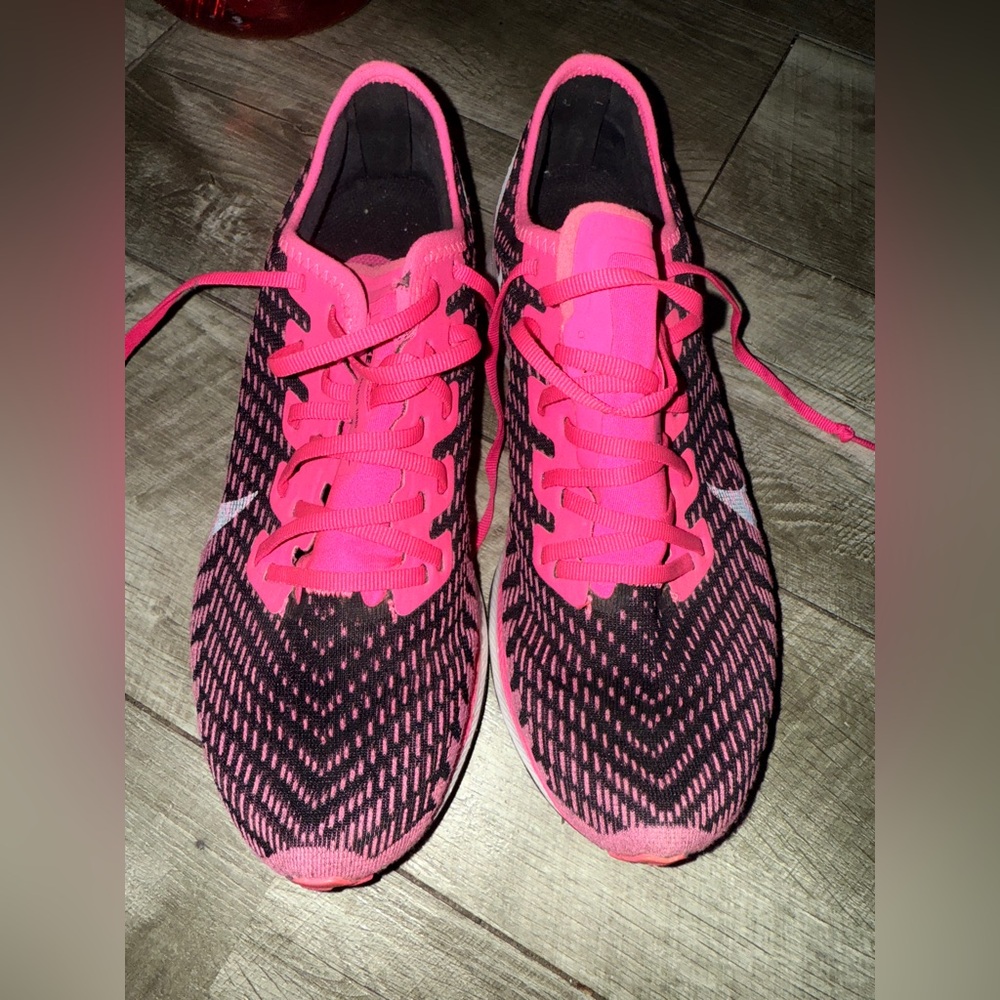 Nike Women's zoom pegasus turbo Shoes in Pink and Black